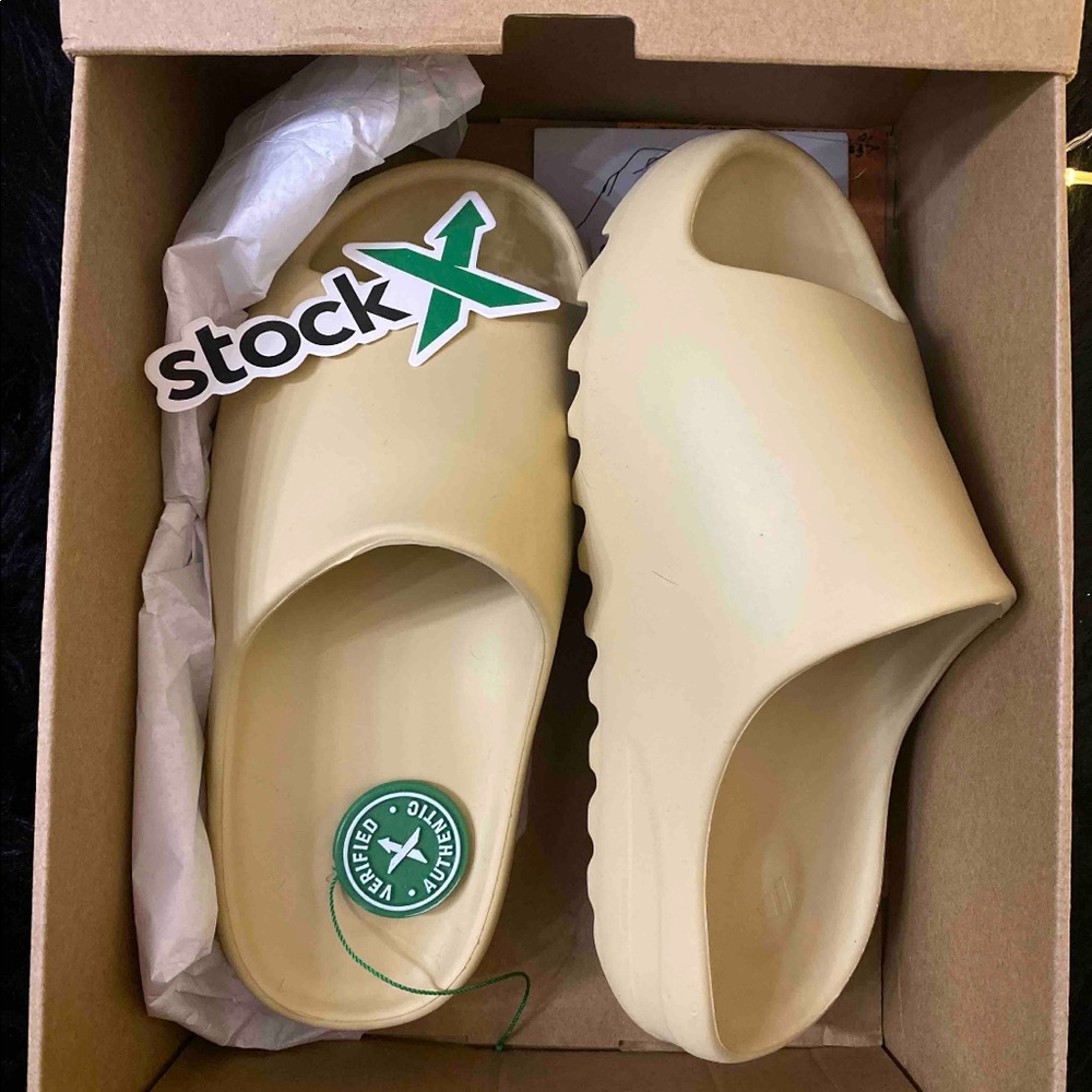 Yeezy slides all sizes